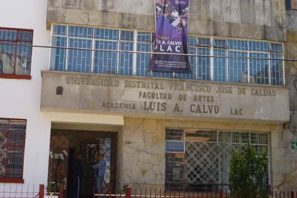 Sede de Academia Luis A. Calvo - ALAC